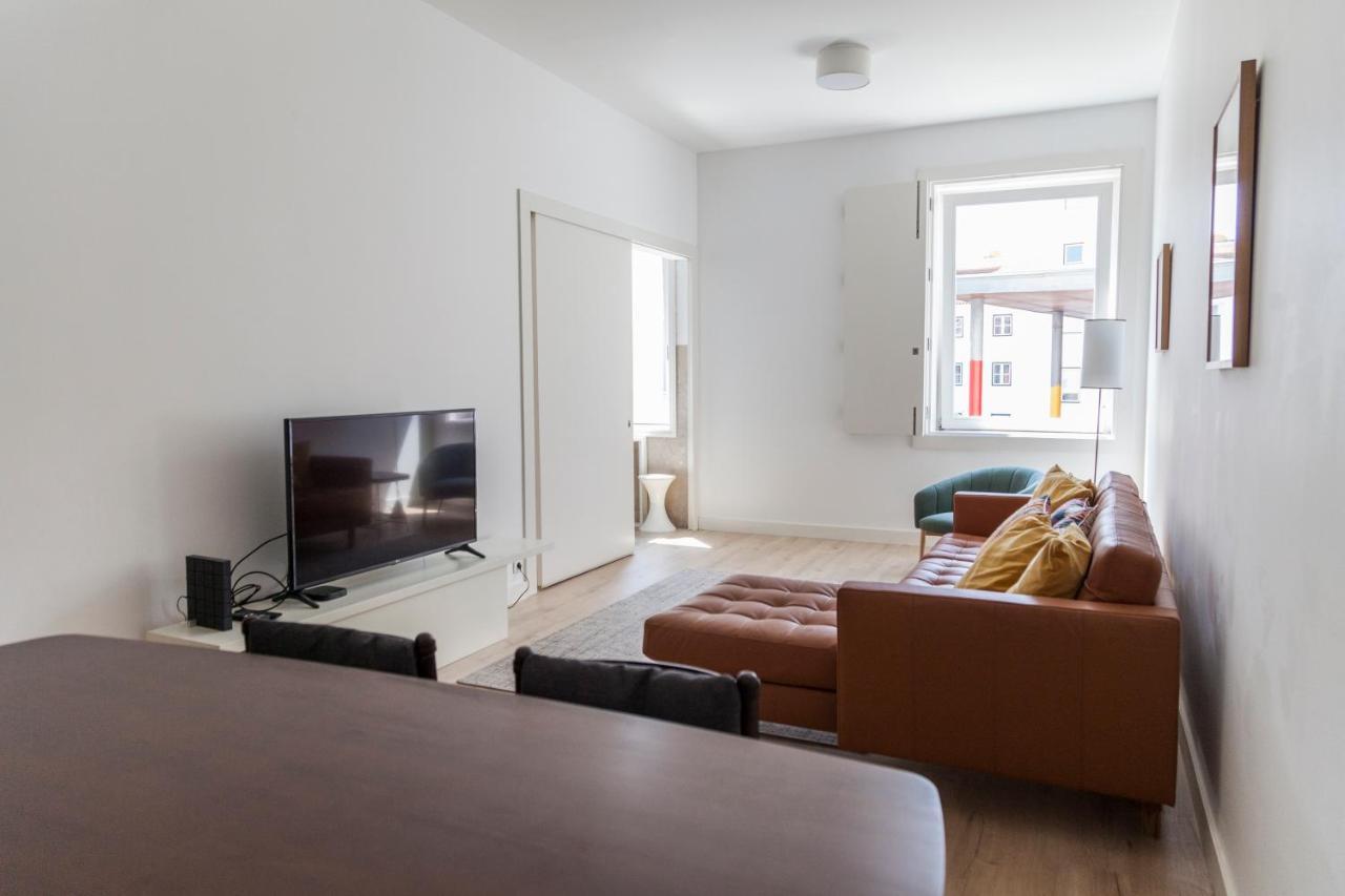 Classy 2Bdr Apartment In Downtown By Lovelystay Lisboa Exterior foto